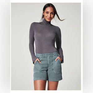 Stretch Twill Shorts- blue or brown